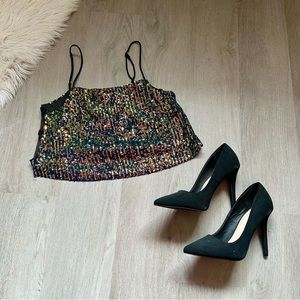 🚨SOLD🚨 💰Adika iridescent Sequin sleeveless crop top Size S